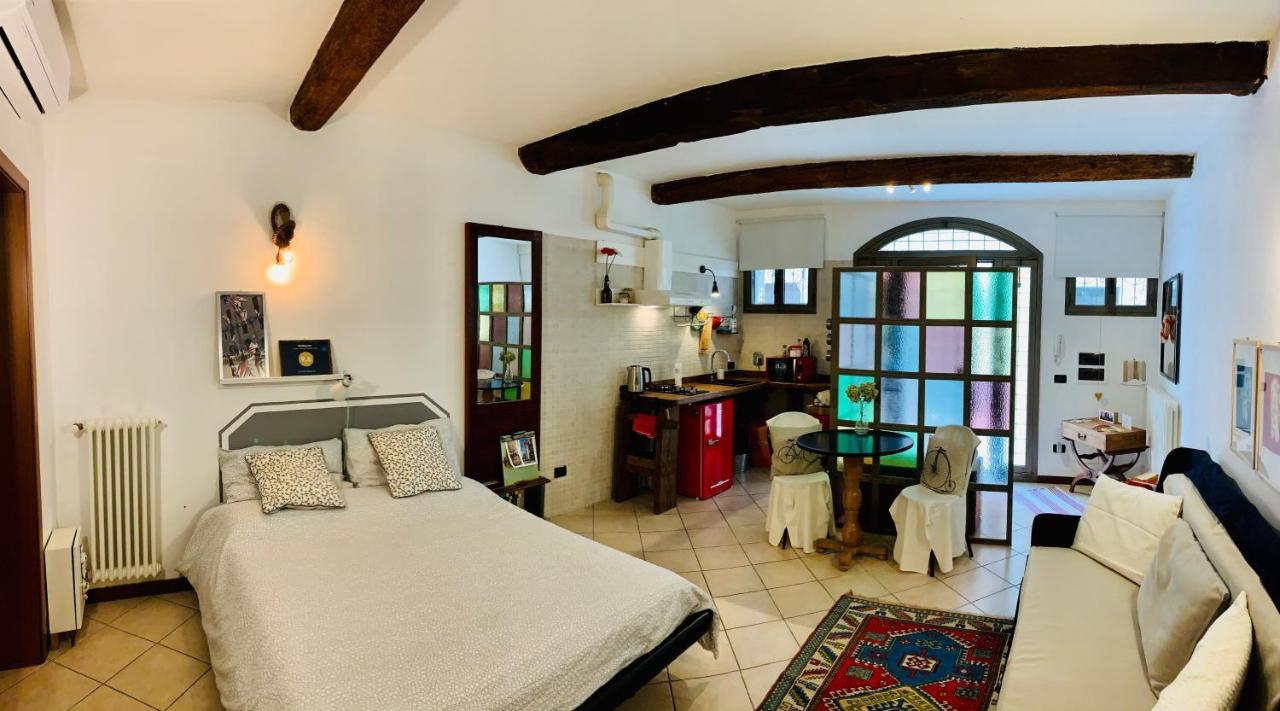 Appartement La Casa Degli Zii à Ferrare Extérieur photo