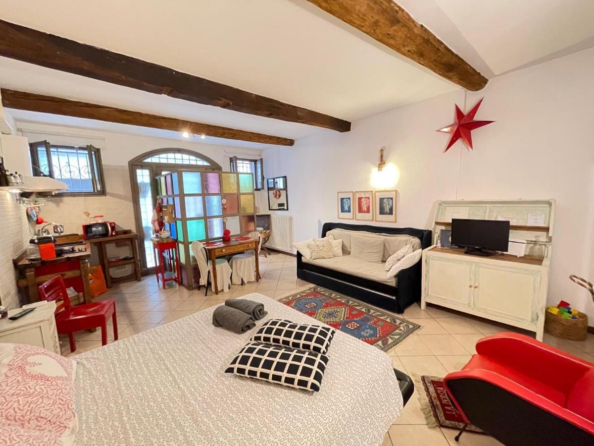 Appartement La Casa Degli Zii à Ferrare Extérieur photo