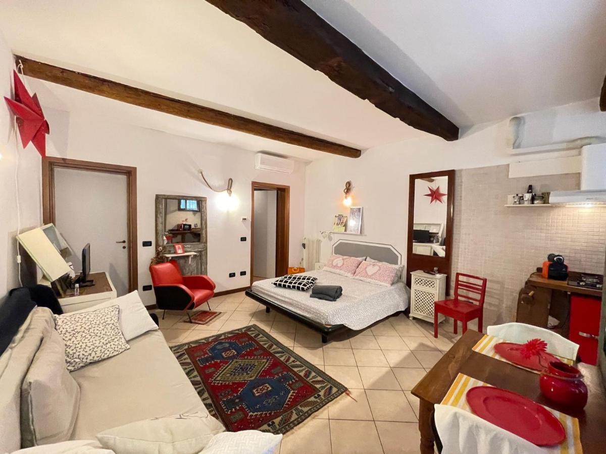 Appartement La Casa Degli Zii à Ferrare Extérieur photo