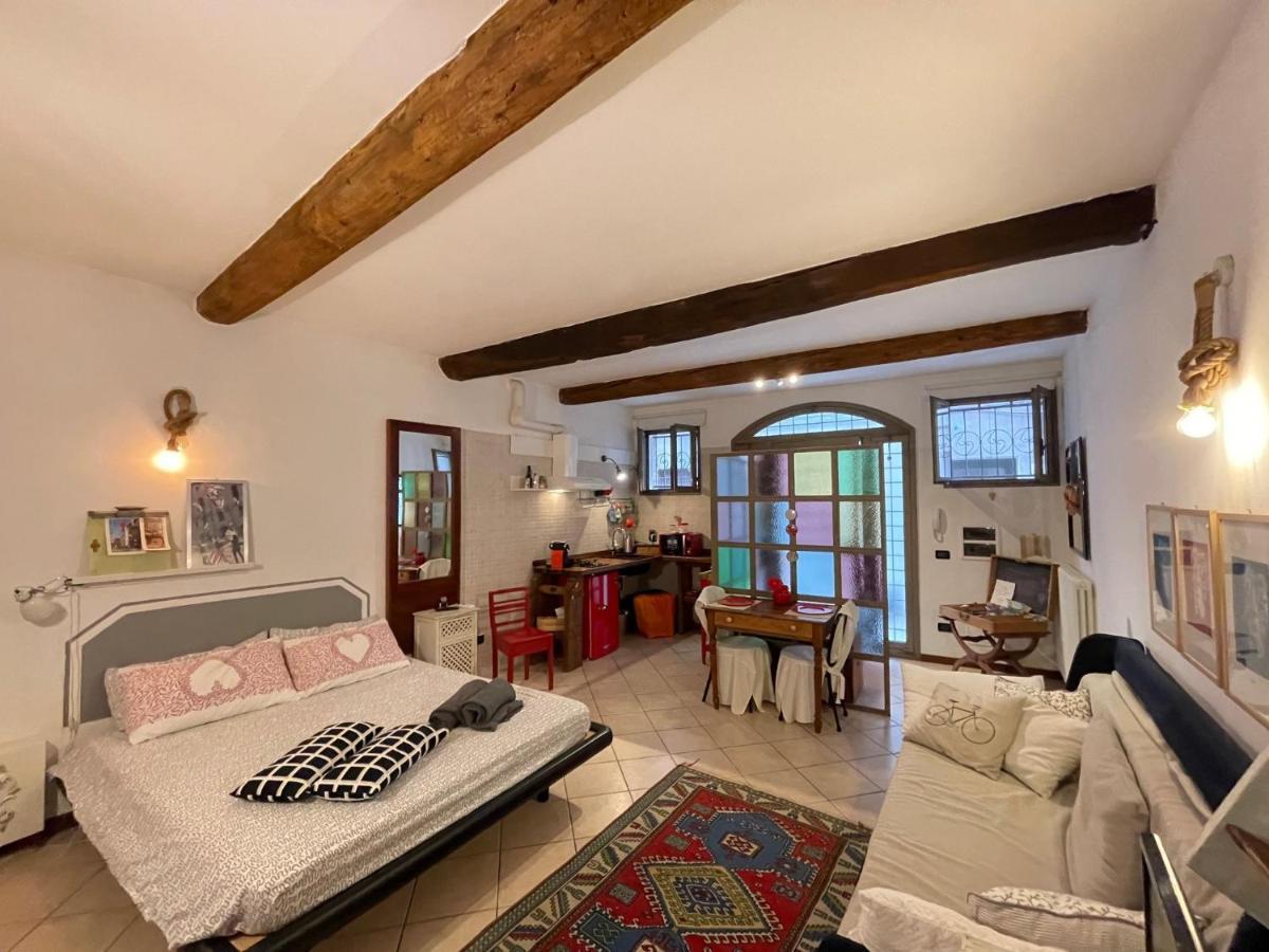 Appartement La Casa Degli Zii à Ferrare Extérieur photo
