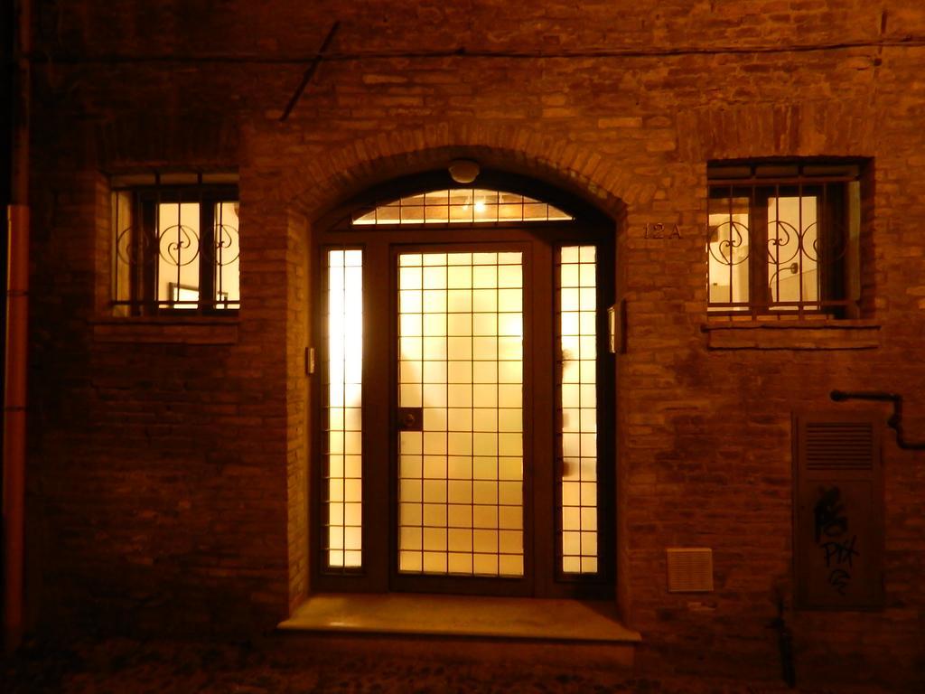 Appartement La Casa Degli Zii à Ferrare Extérieur photo